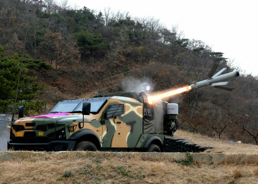 Lanzamiento de un misil anticarro Spike. Foto: Rafael