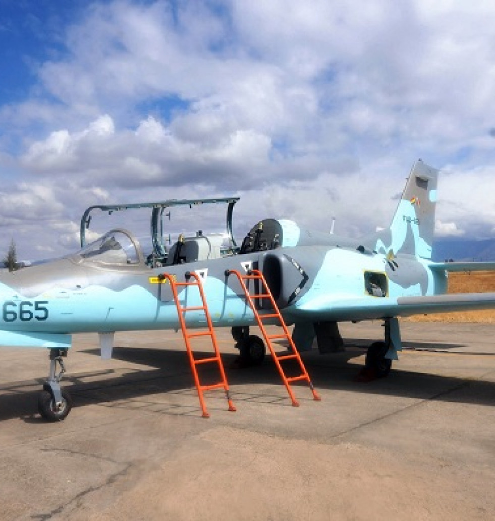 Avión K-8W de la Fuerza Aérea Boliviana. Foto: ABI