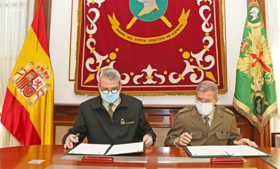 Firma del acuerdo de colaboración. Foto: Ejército de Tierra