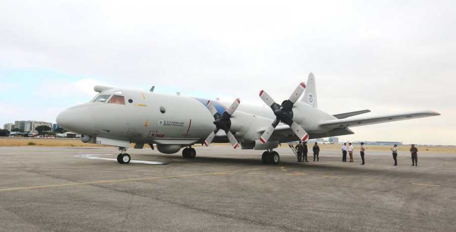 P-3 Orion en pista ecuatoriana, foto Ministerio de la Defensa del Ecuador