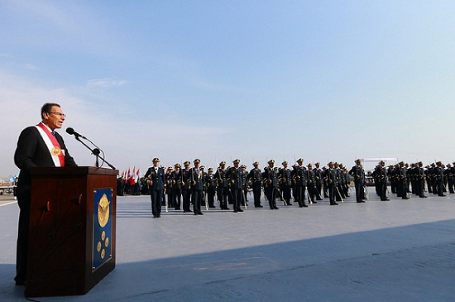 El presidente Martín Vizcarra en la ceremonia de clausura de la Escuela de Oficiales de la Fuerza Aérea del Perú. Foto: Presidencia del Perú