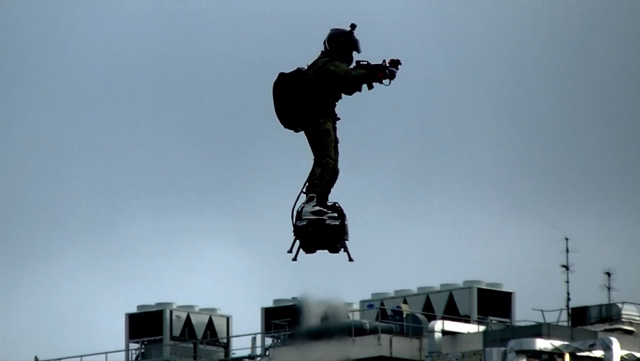 Zapata Flyboard Air militar exhibido en París. Imagen: Pierre Yves Duchesne  Youtube