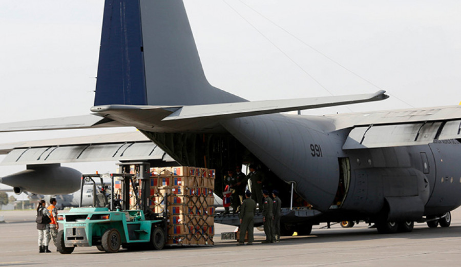 Un KC-130R de la FACh transportó ayuda humanitaria a Perú por inundaciones en marzo. Foto: FACh