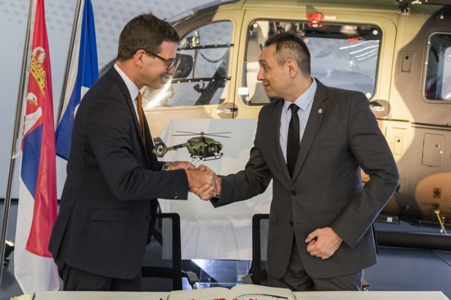 Entrega del primer H145M a Serbia. Foto: Airbus