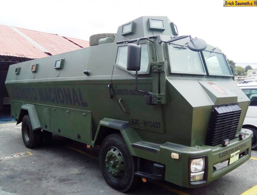 Vehículo blindado Titán-B del Ejército de Colombia. Foto Infodefensa.com