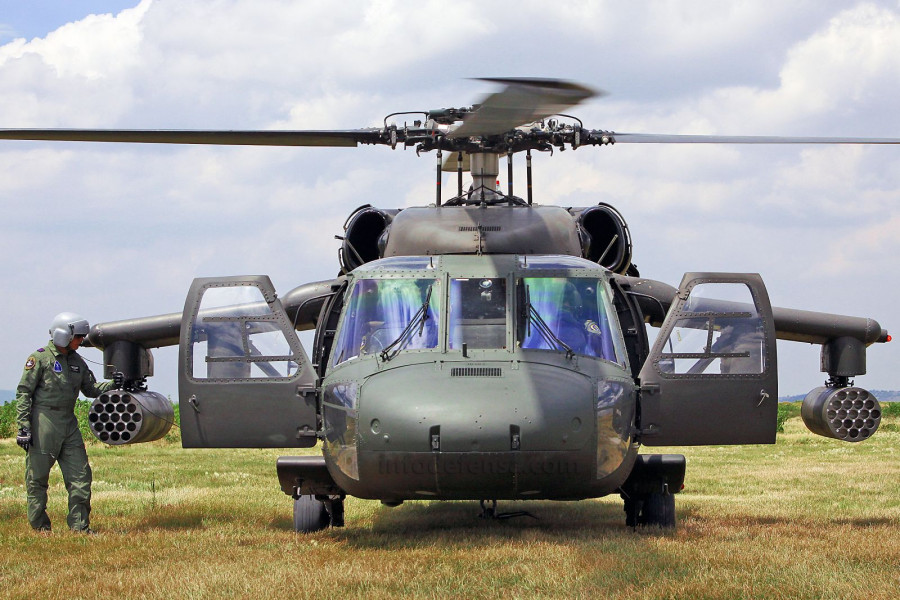 El Black Hawk es el helicóptero táctico estándar de las agencias de seguridad mexicanas. Foto Infodefensa y Semar.