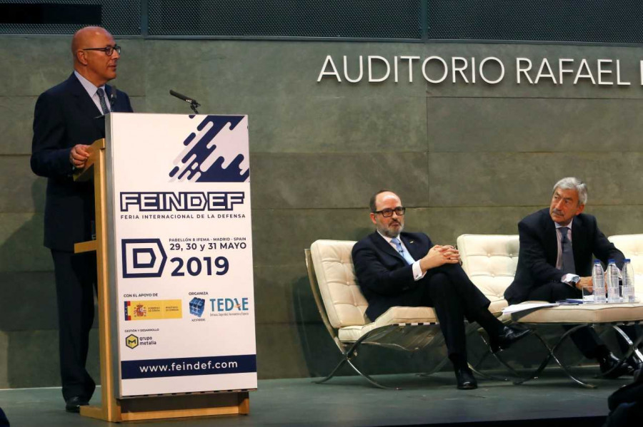 El secretario de Estado de Defensa, Ángel Olivares, en la presentación de la feria. Foto: Feindef