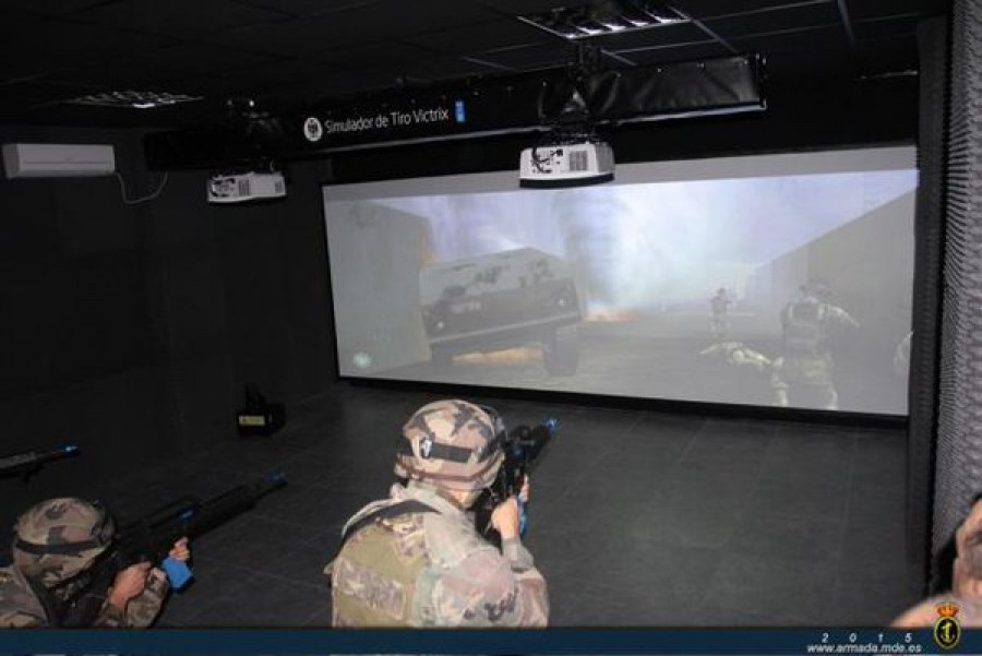 Entrenamiento del Tercio de Armada en el simulador Victrix. Foto: Armada