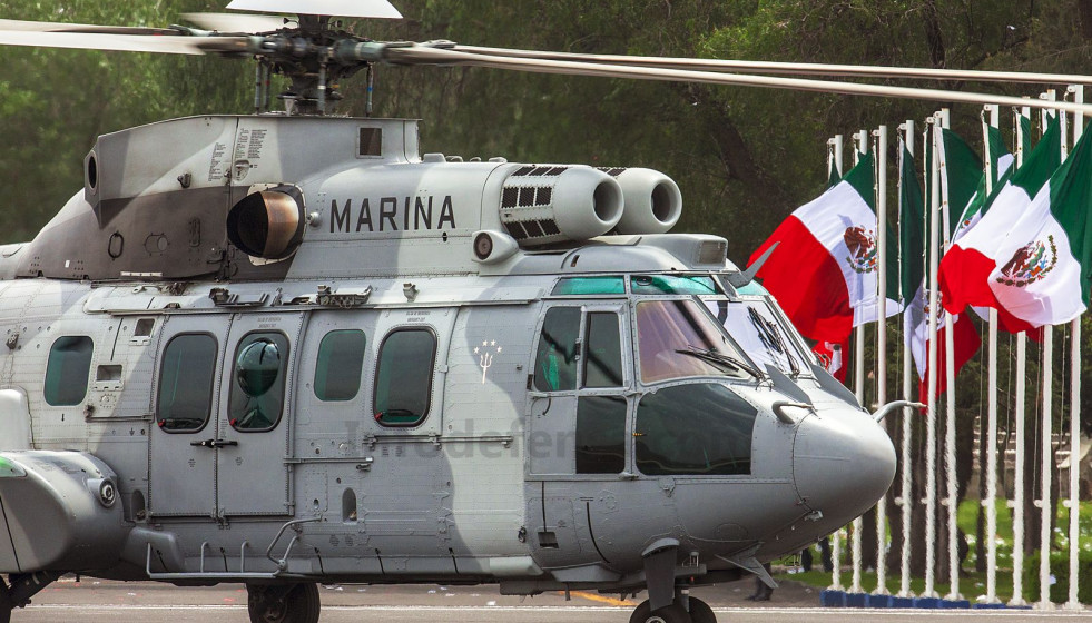 La Famex se esta convirtiendo en un gran escaparate aeronáutico de México al extranjero. Foto, M. García.