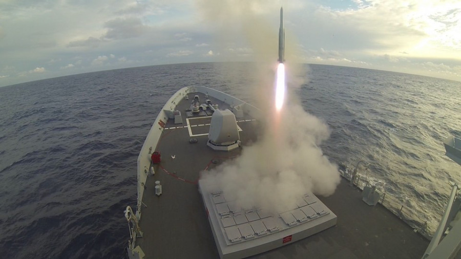 Lanzamiento de misil ESSM en la fragata Álvaro de Bazán. Foto: Armada