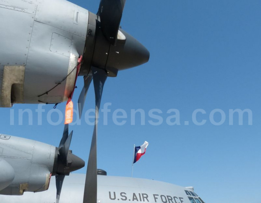 Avión de transporte C-130 de Estados Unidos. Foto: Ginés Soriano Forte  Infodefensa.com