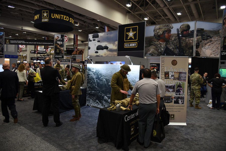 Stand del Ejército de Estados Unidos en una feria. Foto: Ejército Estados Unidos