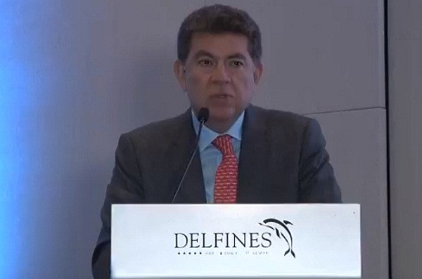 Gustavo Meza-Cuadra comparte sus experiencias en la ONU y cómo analizan ahí el tema del mar. Foto: Marina de Guerra del Perú