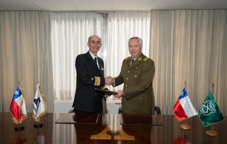 Carabineros de Chile es un importante usuario de botes Pumar de Asmar. Foto: Carabineros de Chile