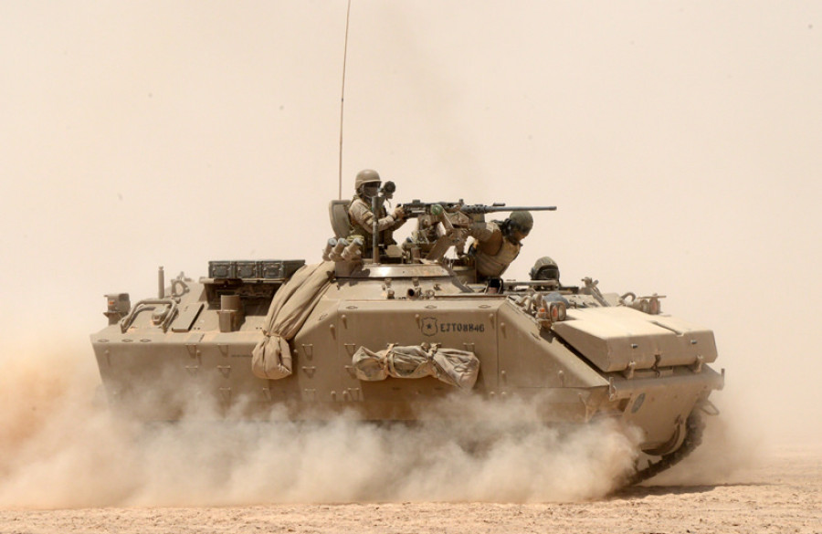 AIFV B desplegado en el arido desierto de Atacama