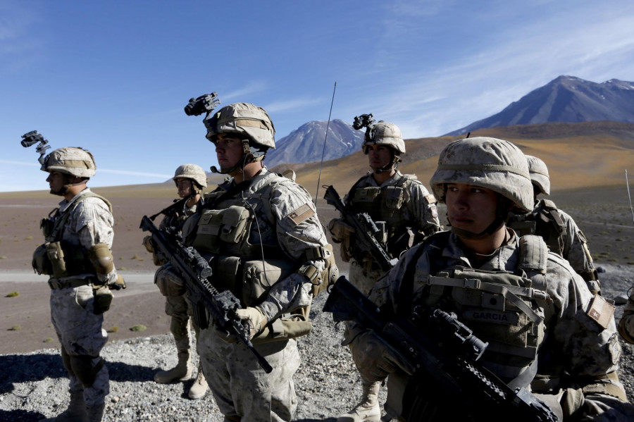 Patrulla del Ejército de Chile en puesto militar avanzado Ojo de San Pedro. Foto: Ministerio de Defensa de Chile
