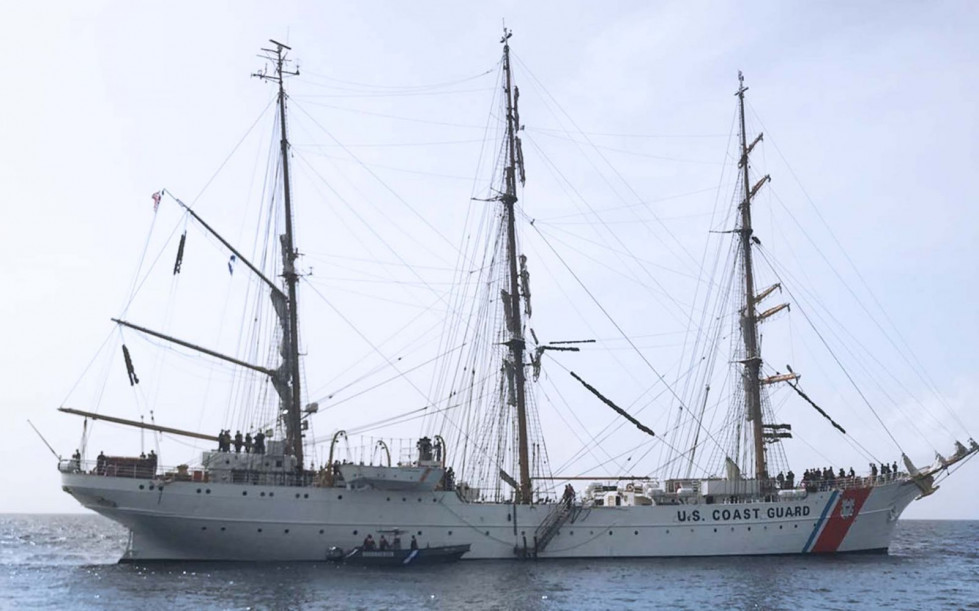 El buque escuela USCGC Eagle´ visitó  a Hondura recientemente. Foto: Secretaría de Defensa de Honduras.