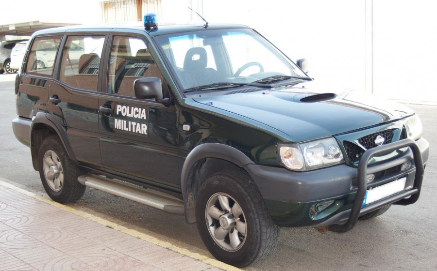 Nissan Terrano II R20 D4 de la Policía Militar. Foto: Ejército de Tierra