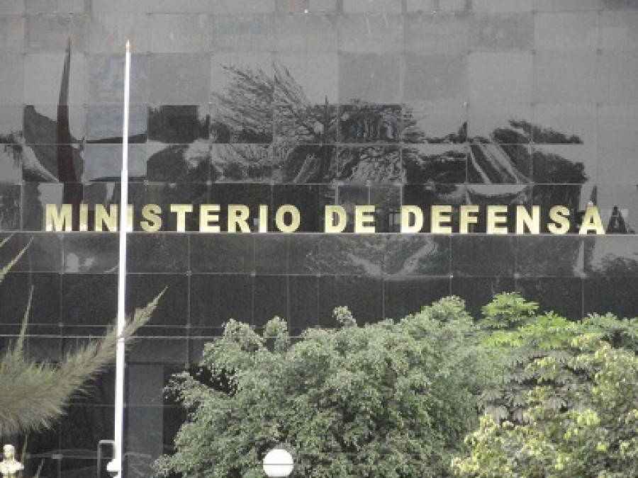 Sede principal del Ministerio de Defensa del Perú. Foto: Peter Watson