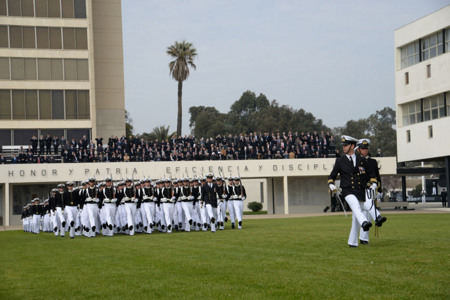 La Escuela Naval Arturo Prat tiene como misión formar a los futuros líderes de la Armada de Chile. Foto: Escuela Naval