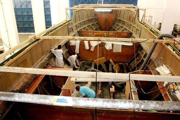 Buque de fibra de vidrio en construcción. Foto: Diques y Astilleros Nacionales C.A. Dianca.