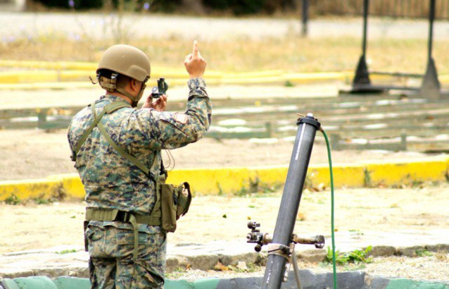 Instrucción de operación de mortero de 81 mm. Foto: Ejército de Chile