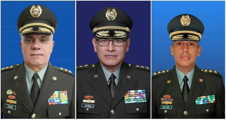 Los generales ascendidos en sus cargos. Foto: Policía Nacional.