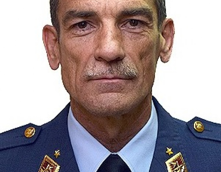 El director del INTA, teniente general Jose María Salom Piqueres. Foto: Ministerio de Defensa