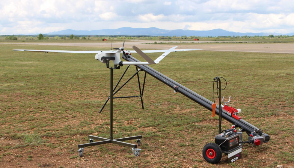 The RPAS Tucan and its launch pad by SCR. Image: Infodefensa.com