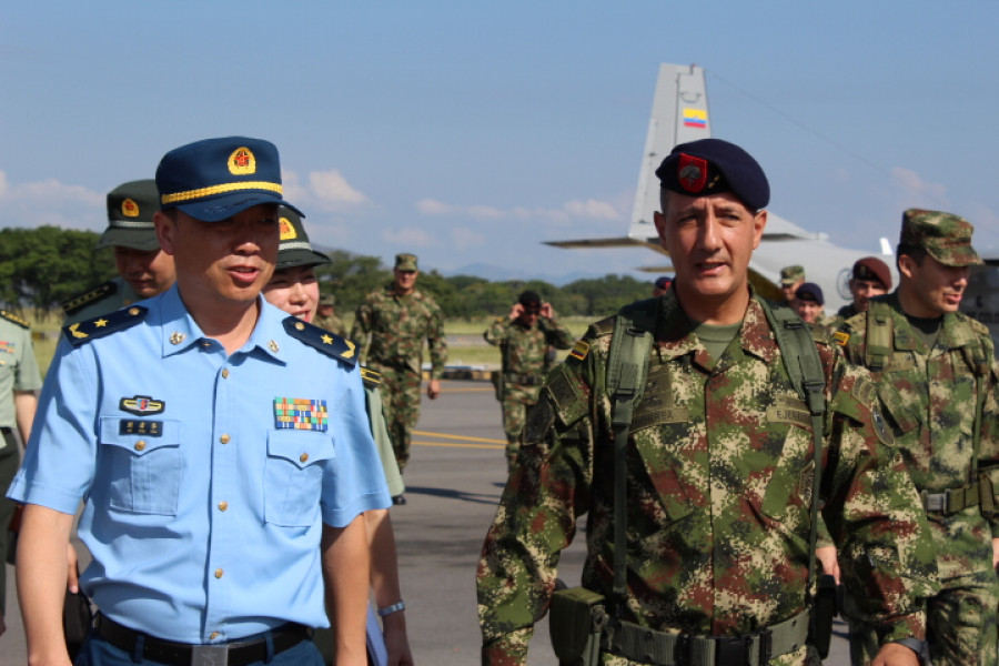 Delegación China. Foto Ejercol