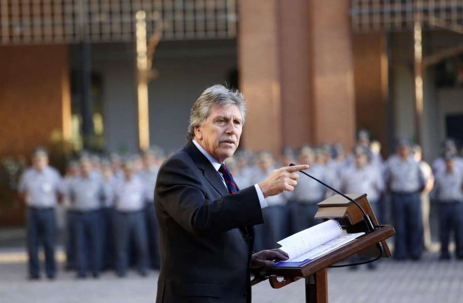 El ministro Espina presentó sus directrices en el Edificio Ejército Bicentenario. Foto: Ministerio de Defensa de Chile