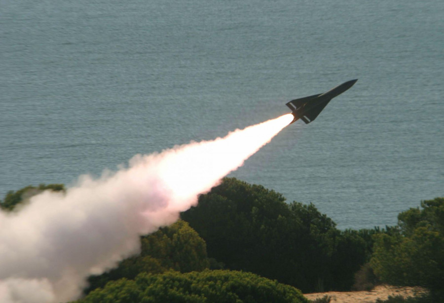 Lanzamiento de misil. Foto: Ministerio de Defensa