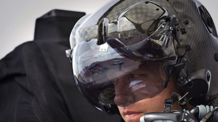 Casco de piloto de F-35 Gen III HDMS. Foto: Rockwell Collins