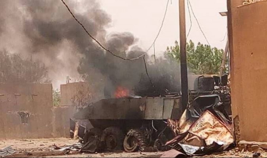 VBCI dañado en Mali. Foto: Twitter  DragonLadyU2