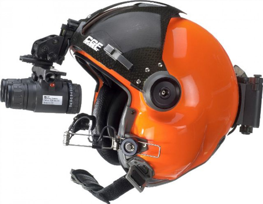 El binocular Helimun es uno de los equipos de visión nocturna empleados por los aviadores navales chilenos. Foto: OIP Sensor Systems
