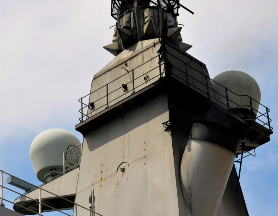 HMS Ocean sensores