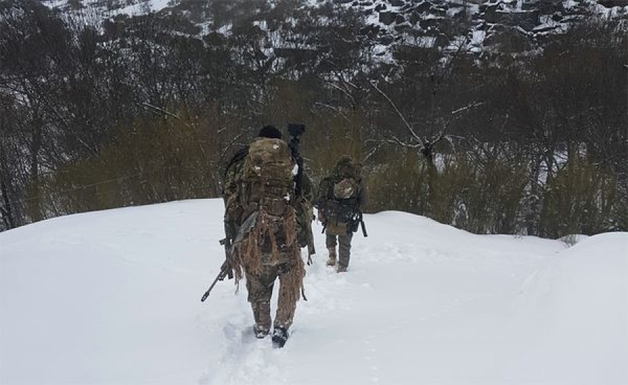 Travesía en la nieve durante el ejercicio Halcón. Foto: MOE