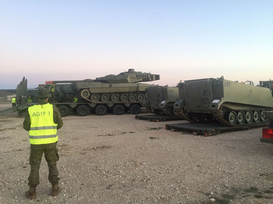 Traslado de vehículos al campo de maniobras de San Gregorio. Foto: Ejército de Tierra