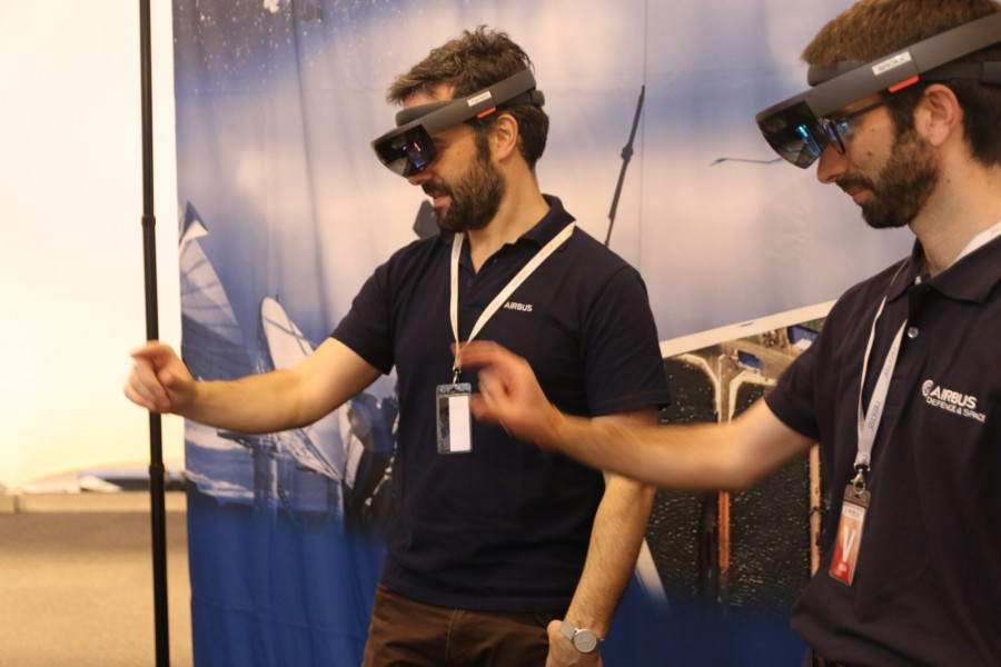 Presentación del Holographic Tactical Sandbox de Airbus. Foto: Ginés Soriano Forte  Infodefensa.com