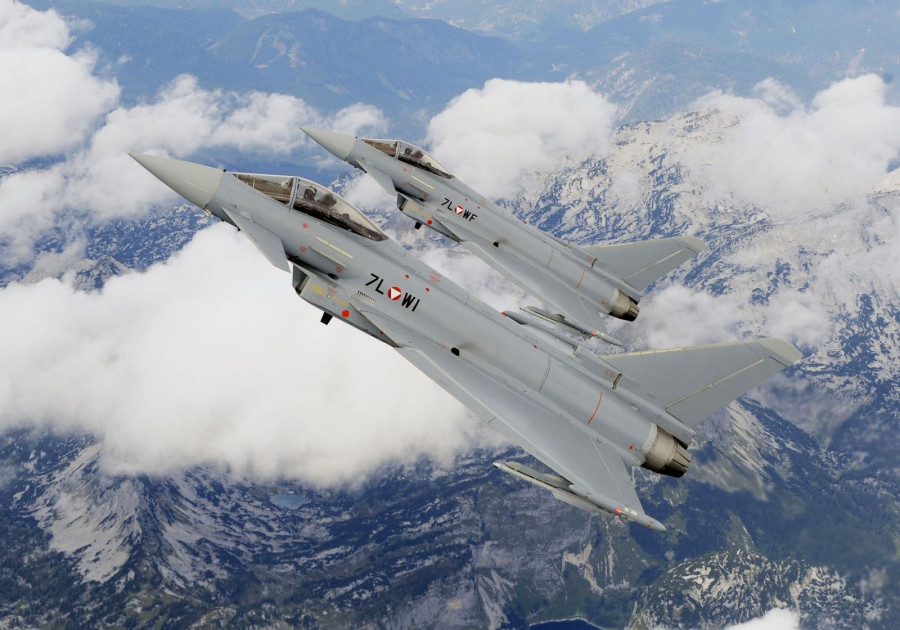 Eurofighter austriaco sobrevolando Suiza. Foto: Airbus