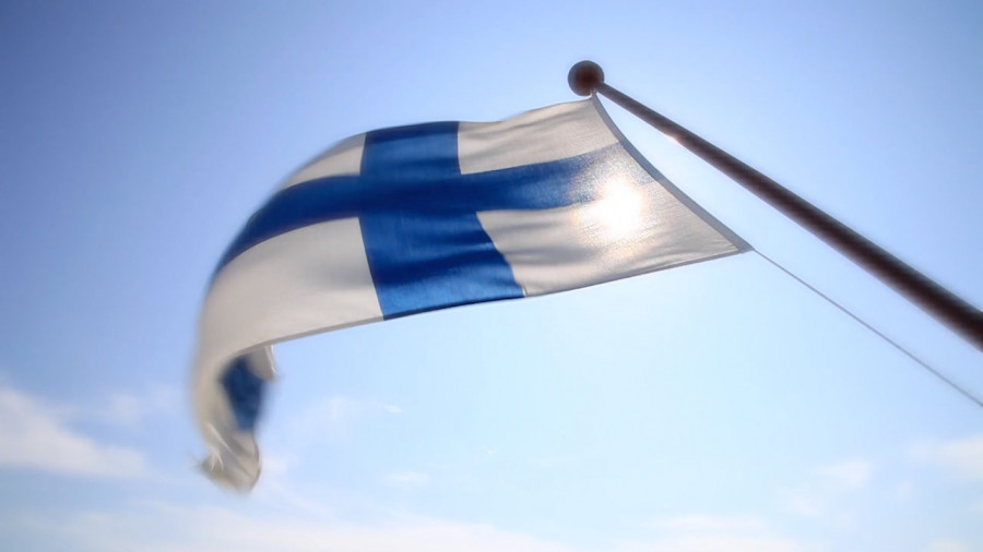 Bandera finlandesa. Foto: Ministerio de Defensa de Finlandia