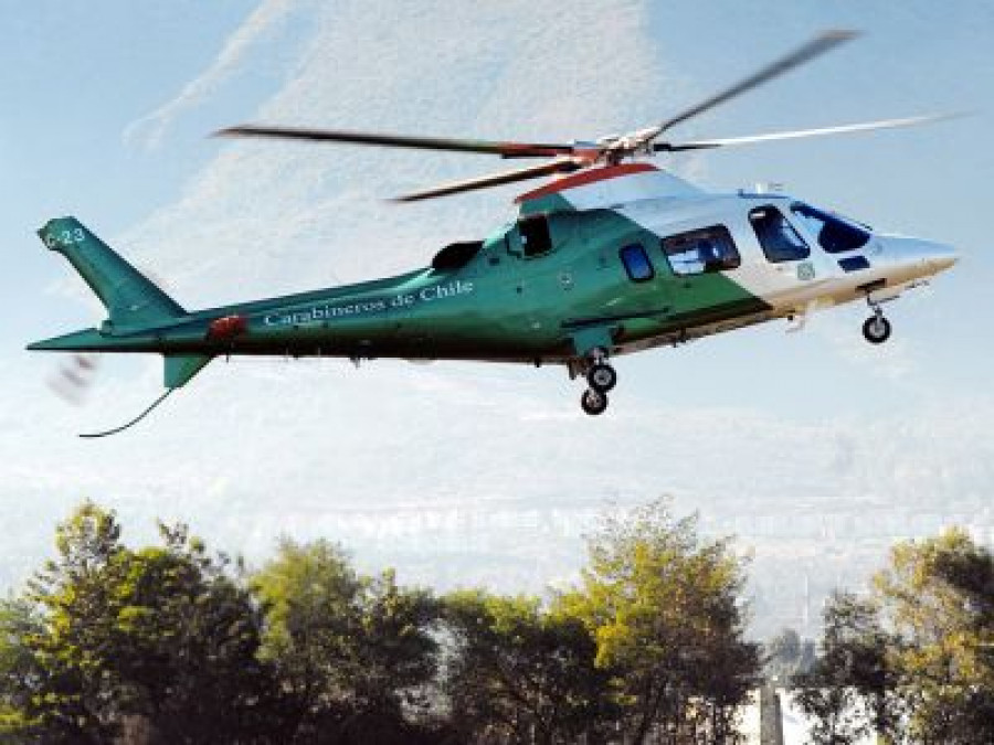 140923 helicoptero carabineros de chile