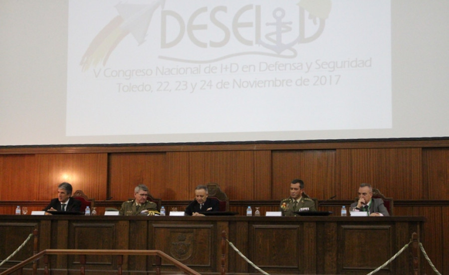 Sesión inaugural del congreso de ID en defensa y seguridad. Foto: Infodefensa.com