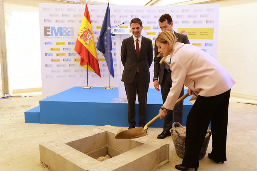 Ceremonia de colocación de la primera piedra. Foto: Ministerio de Defensa