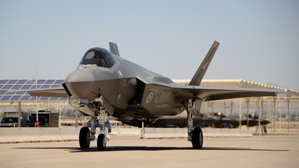 Séptimo F-35 noruego, actualmente en la base Luke de la USAF, en Estados Unidos. Foto: Ministerio de Defensa de Noruega