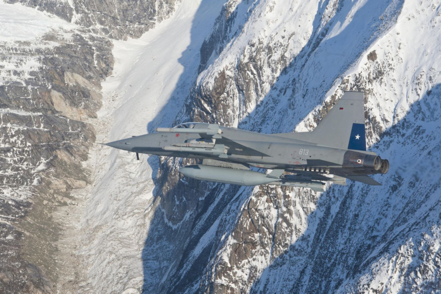 F-5E Tigre III de la FACh en el Teatro de Operaciones Austral. Foto: Cristóbal Soto Pino  FACh.