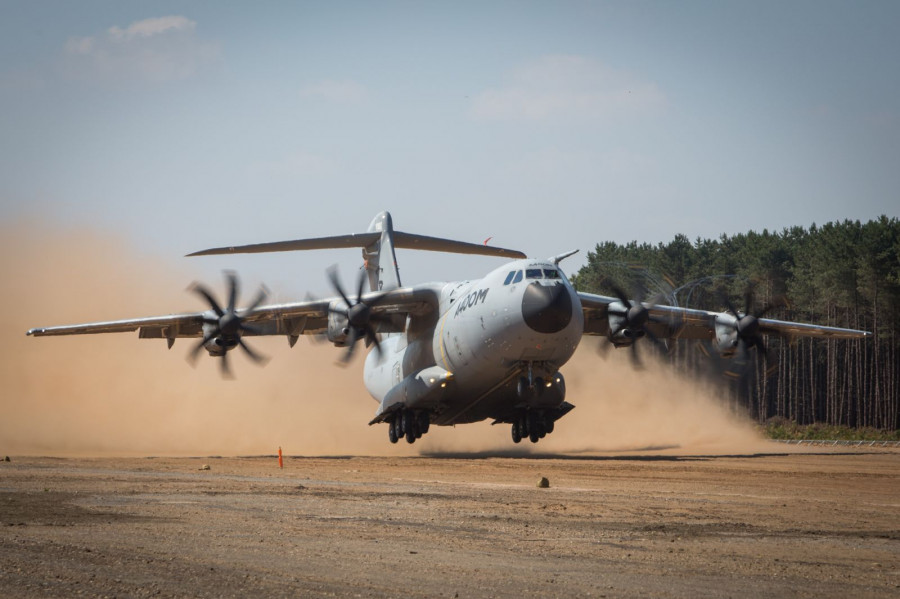 A400M prueba en pista de tierra
