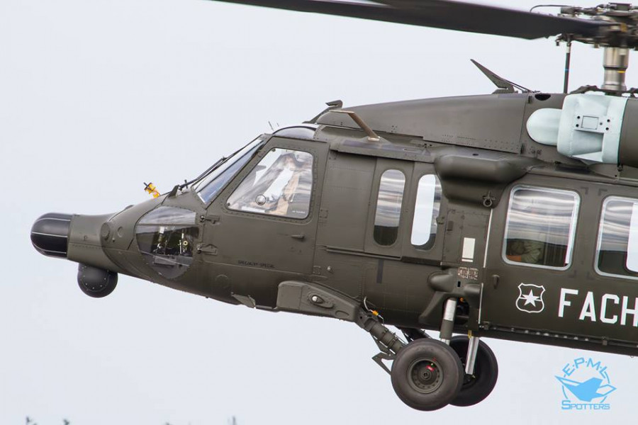 El S-70i Black Hawk es una de las últimas inversiones de las FFAA de Chile. Foto: EPML Spotters.