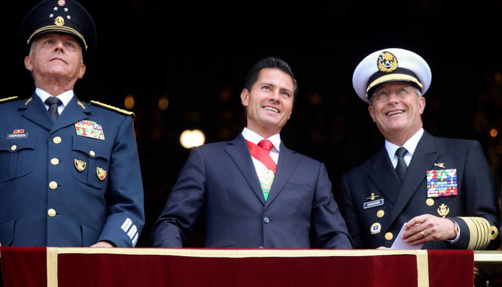 Los Secretarios de Defensa y Marina de México, importantes impulsores de la Ley de Seguridad Interior. Foto Presidencia.