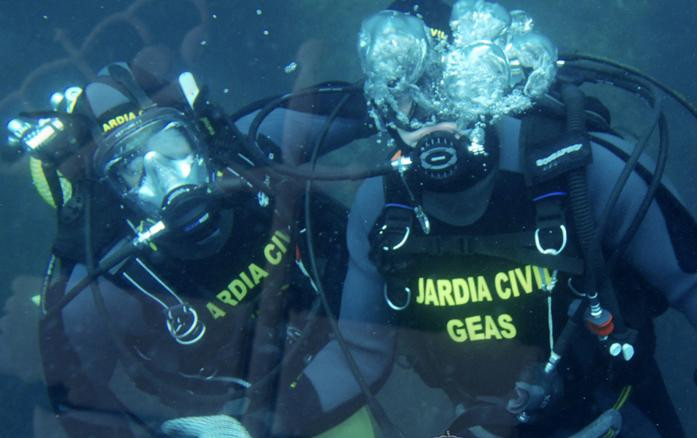 Buceadores del Grupo Especial de Actividades Subacuáticas, Grupo Geas. Foto: Guardia Civil